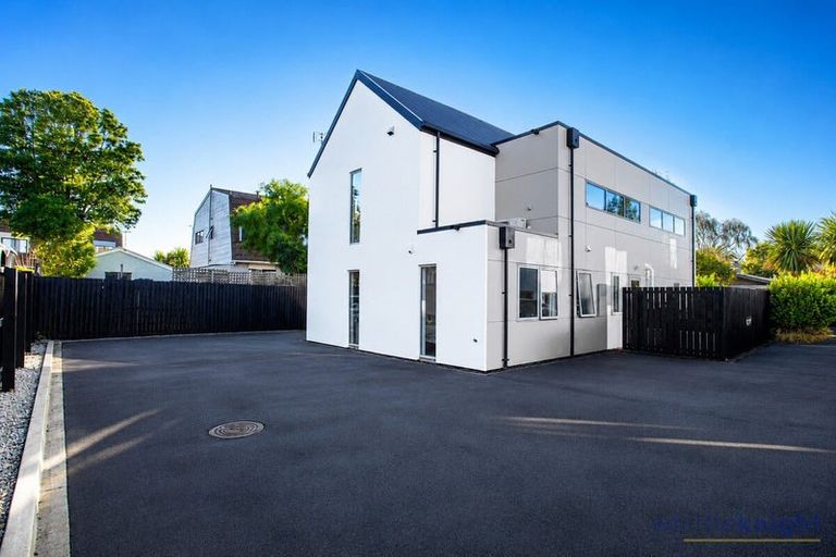Photo of property in 3/24a Bowen Street, Upper Riccarton, Christchurch, 8041