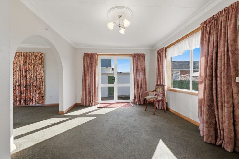 Photo of property in 132 Macandrew Road, South Dunedin, Dunedin, 9012