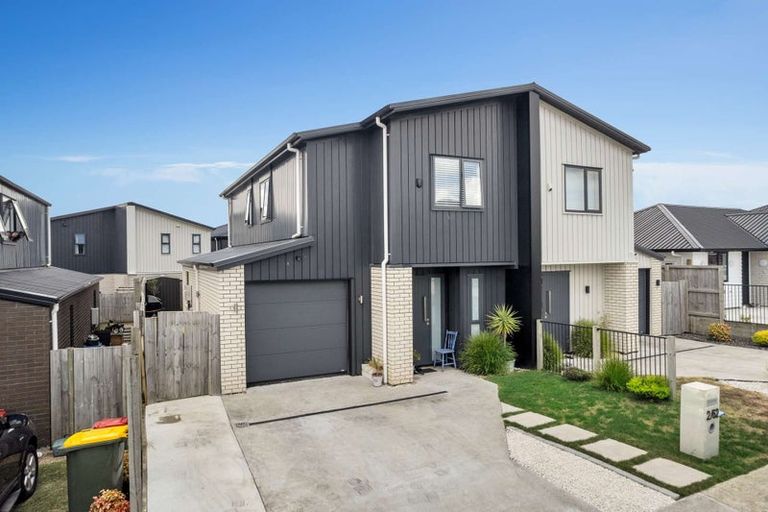 Photo of property in 62u2 Cabourne Drive, Glenview, Hamilton, 3206