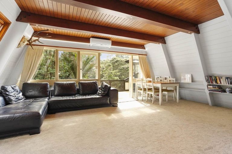 Photo of property in 14 Mahoe Road, Titirangi, Auckland, 0604