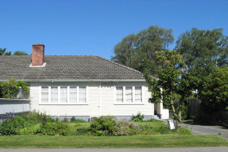 Photo of property in 46 Otara Street, Ilam, Christchurch, 8053