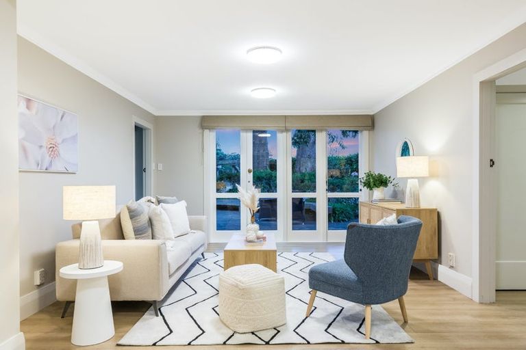 Photo of property in 89 Paremata Road, Paremata, Porirua, 5024