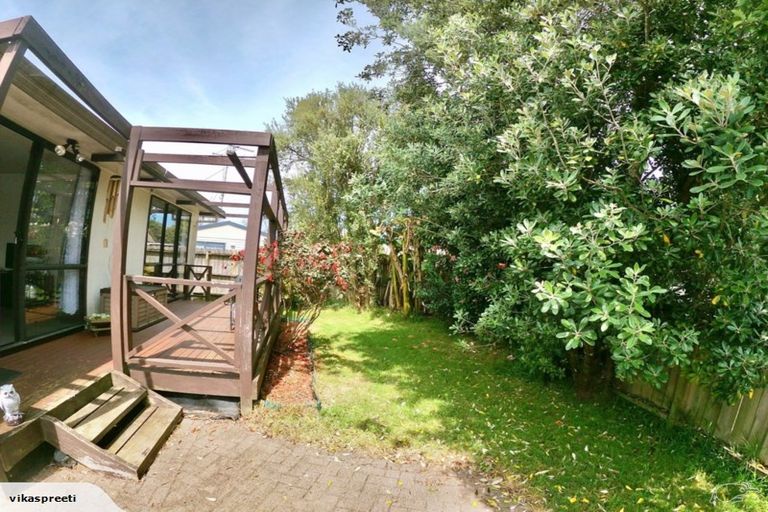 Photo of property in 3/8 Ireland Place, Ranui, Auckland, 0612