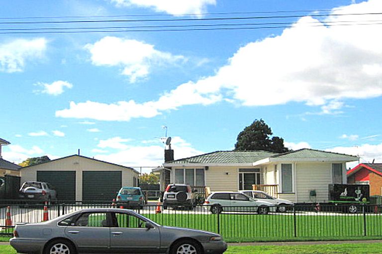 Photo of property in 36 Carruth Road, Papatoetoe, Auckland, 2025
