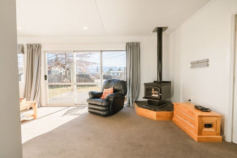 Photo of property in 28 Maryburn Road, Twizel, 7901