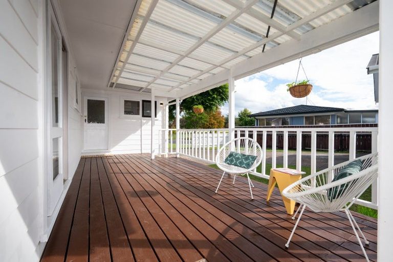 Photo of property in 88 Freyberg Avenue, Tamatea, Napier, 4112