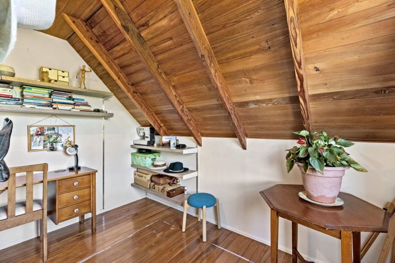 Photo of property in 124 Marine Drive, Diamond Harbour,  8971