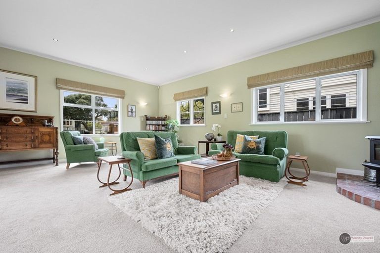 Photo of property in 14 Wilford Street, Woburn, Lower Hutt, 5011