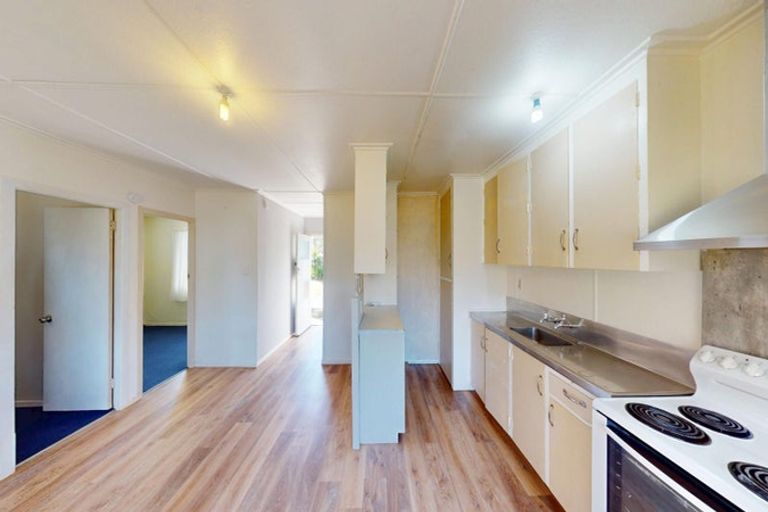 Photo of property in 38a Rangiora Street, Castlecliff, Whanganui, 4501