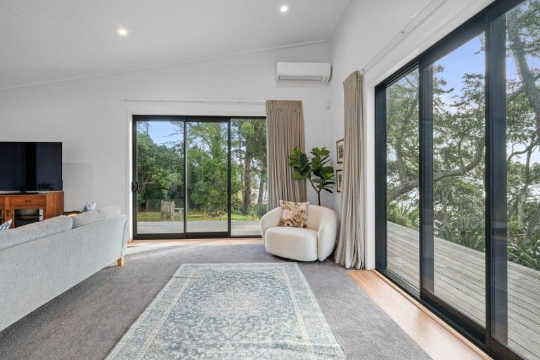 Photo of property in 115 Waitangi Falls Road, Glenbrook, Waiuku, 2681