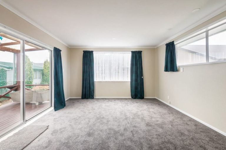Photo of property in 4 Lamorna Road, Parklands, Christchurch, 8083