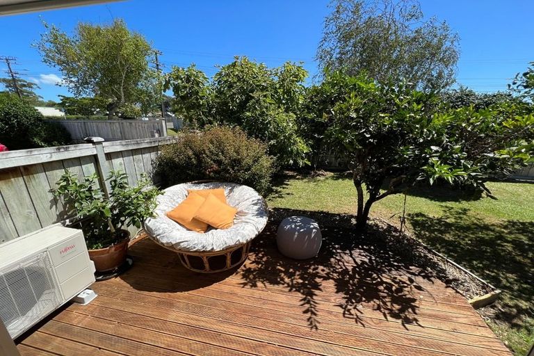 Photo of property in 2/59 Hatton Road, Orewa, 0931
