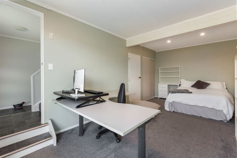 Photo of property in 31a Bodmin Terrace, Camborne, Porirua, 5026