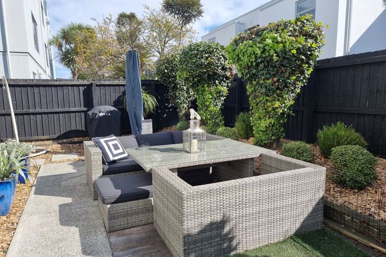 Photo of property in 2/49 Bishop Street, St Albans, Christchurch, 8014