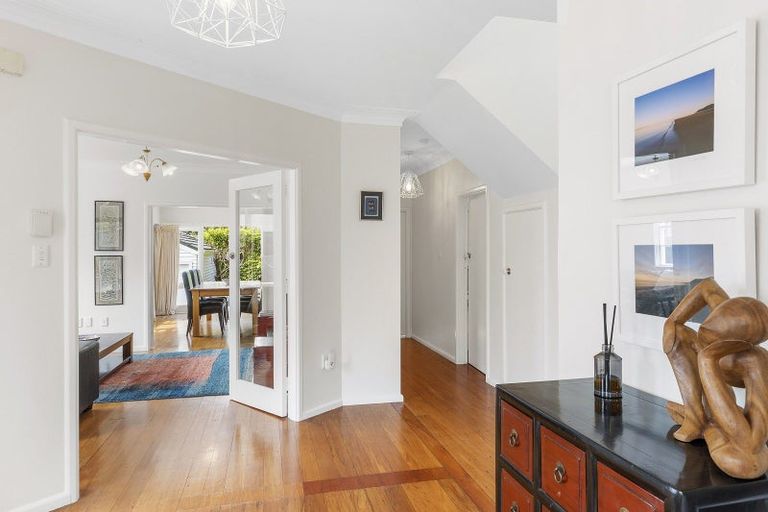 Photo of property in 57 Inglis Street, Seatoun, Wellington, 6022