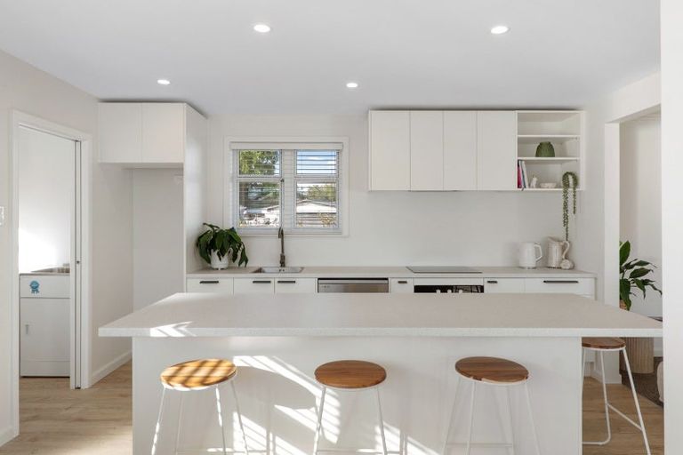 Photo of property in 15 Whitehall Street, Mairehau, Christchurch, 8013