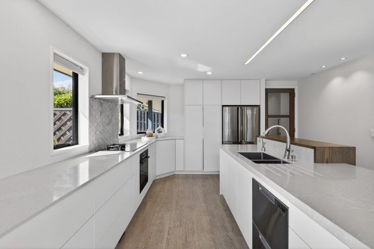 Photo of property in 12 Sedbergh Place, Westmorland, Christchurch, 8025