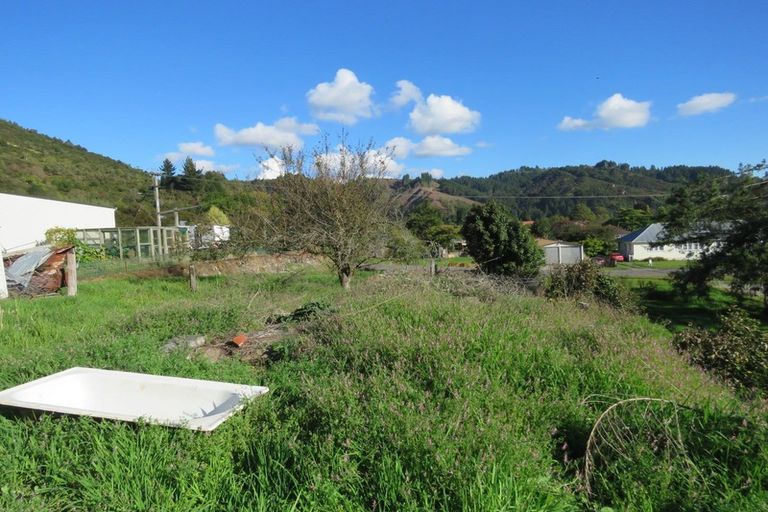 Photo of property in 3 Herald Street, Reefton, 7830