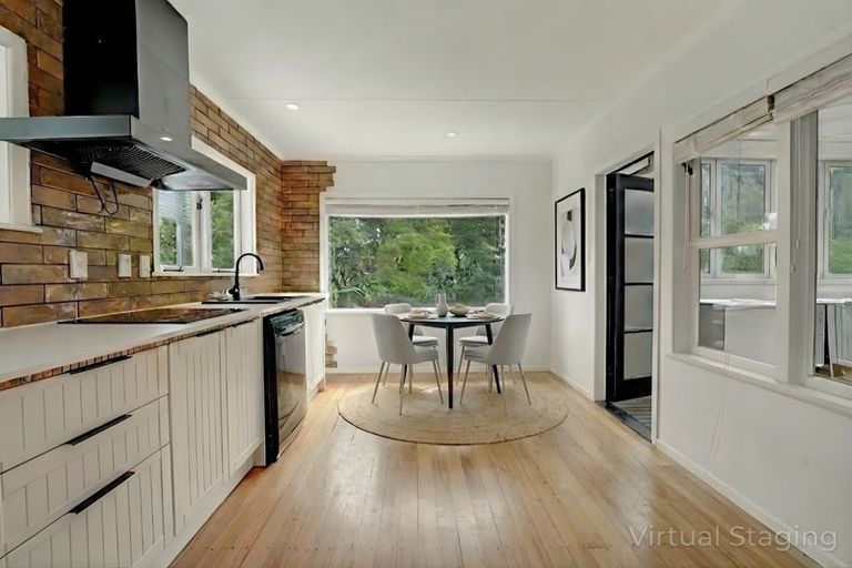 Photo of property in 4 Brough Road, Manurewa East, Auckland, 2102