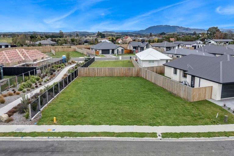 Photo of property in 28 Greig Crescent, Amberley, 7481