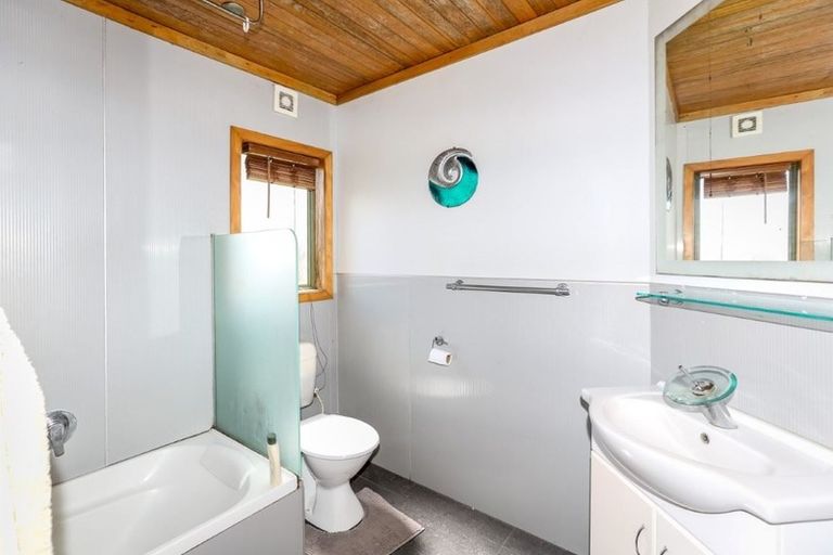 Photo of property in 97 Weld Road Lower, Tataraimaka, New Plymouth, 4374