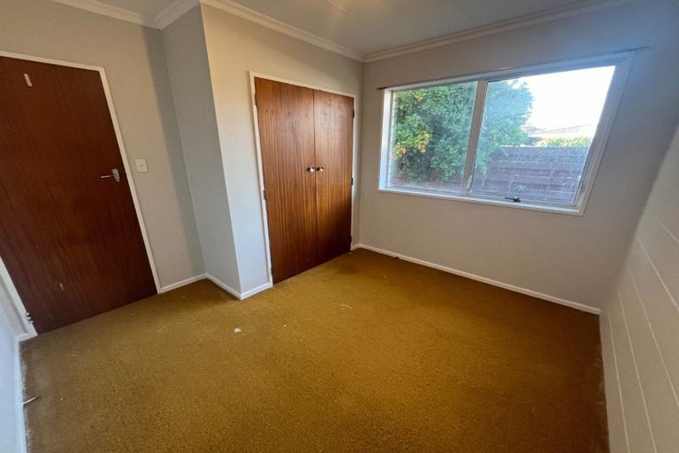 Photo of property in 2/206 Ruahine Street, Roslyn, Palmerston North, 4414