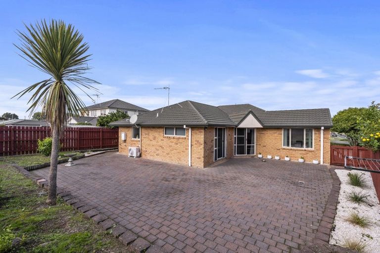 Photo of property in 16 Callum Brae Drive, Rototuna, Hamilton, 3210
