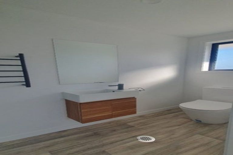 Photo of property in 102 Huxley Road, Outer Kaiti, Gisborne, 4010