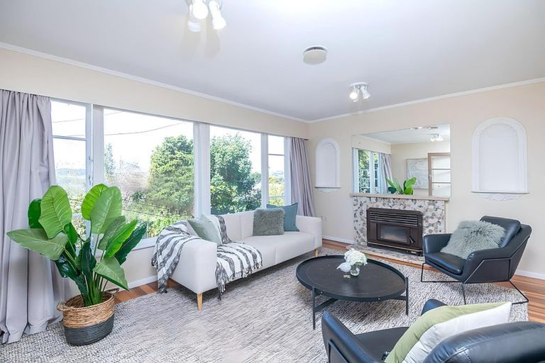 Photo of property in 26 Arapiko Street, Johnsonville, Wellington, 6037