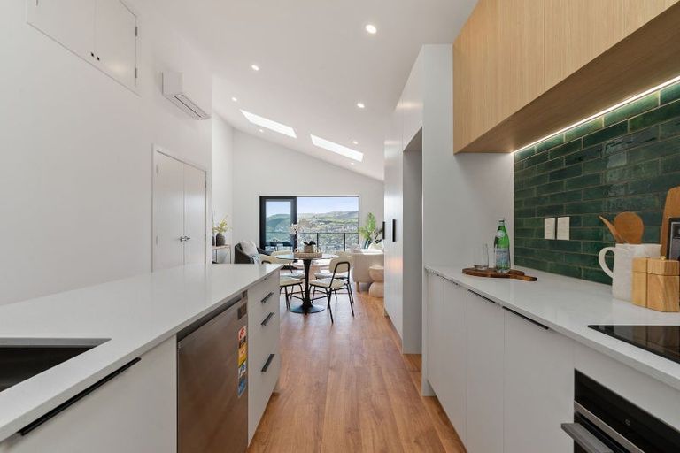 Photo of property in 27b Westhaven Drive, Tawa, Wellington, 5028