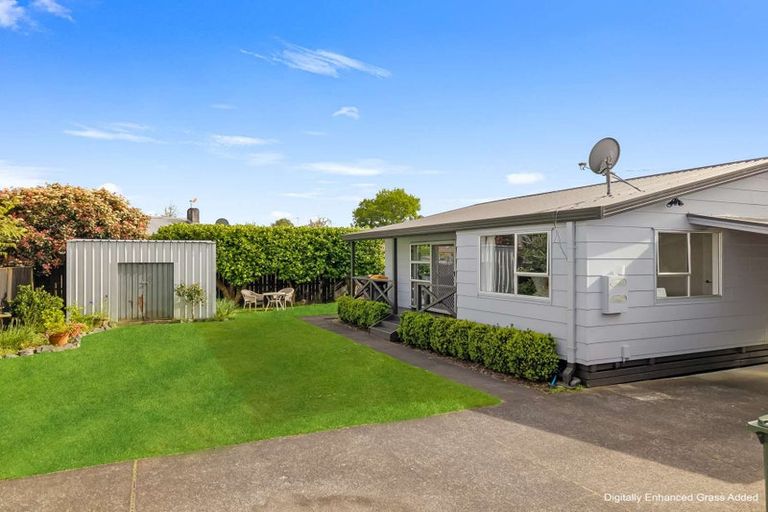 Photo of property in 2/6 Short Street, Papakura, 2110