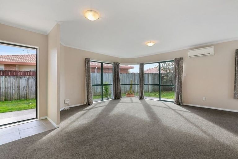 Photo of property in 15 Romana Crescent, Papamoa Beach, Papamoa, 3118