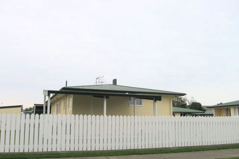 Photo of property in 1/14 Peddie Street, Taradale, Napier, 4112