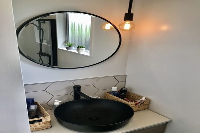 Photo of property in 2/77 Luanda Drive, Ranui, Auckland, 0612