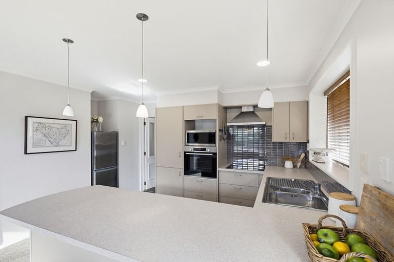 Photo of property in 2/63 Gainsborough Street, Hoon Hay, Christchurch, 8025