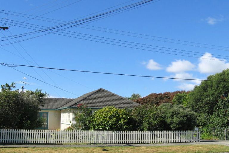 Photo of property in 12 Milton Street, Trentham, Upper Hutt, 5018