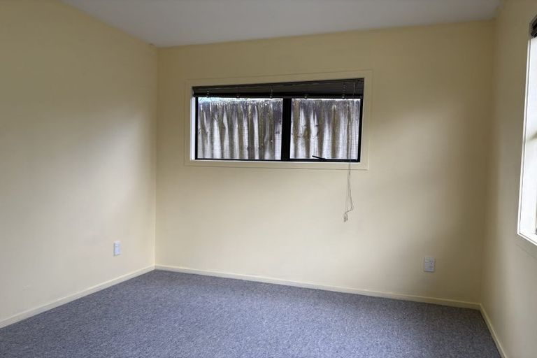Photo of property in 34a Bronzewing Terrace, Unsworth Heights, Auckland, 0632