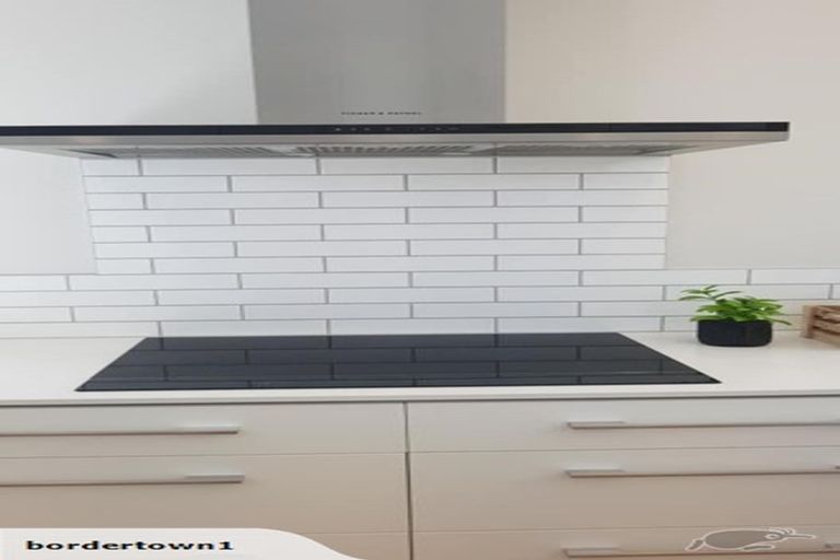 Photo of property in 2 Plover Road, Hobsonville, Auckland, 0616