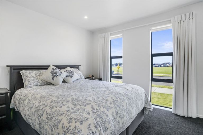 Photo of property in 21 Goldie Drive, Rangiora, 7400