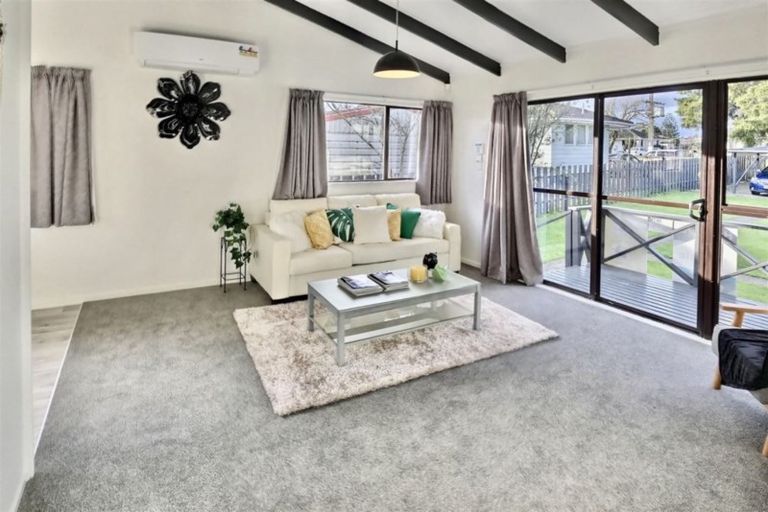 Photo of property in 3/56 Henwood Road, Mangere East, Auckland, 2024