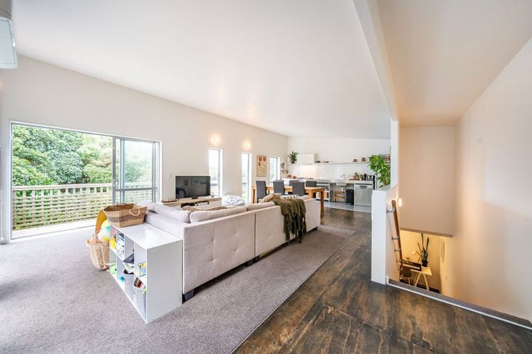 Photo of property in 6b Rawhiti Road, Pukerua Bay, 5026