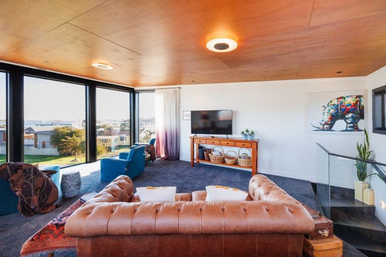 Photo of property in 6 Dawson Street, Foxton Beach, Foxton, 4815