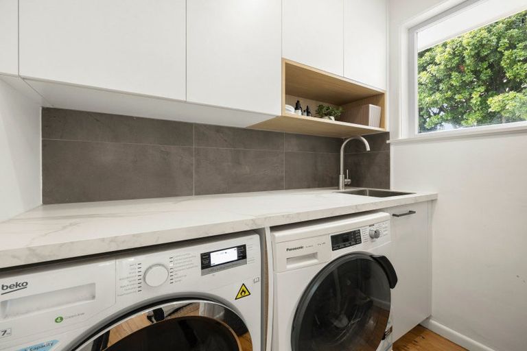 Photo of property in 3 Seamer Place, St Andrews, Hamilton, 3200