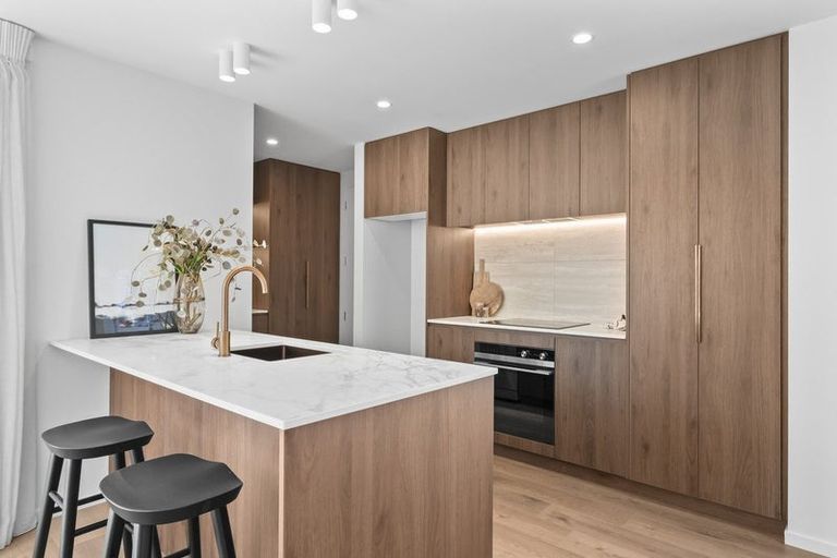 Photo of property in 2/31 Rutland Street, St Albans, Christchurch, 8014