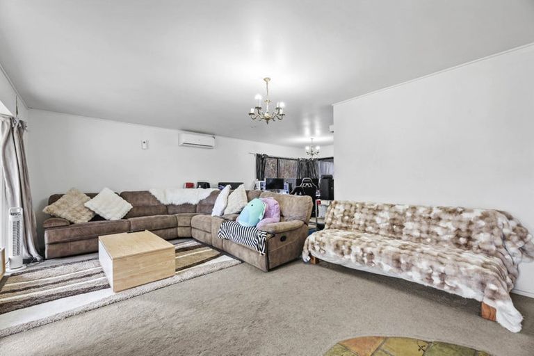 Photo of property in 13 Skilling Place, Farm Cove, Auckland, 2012