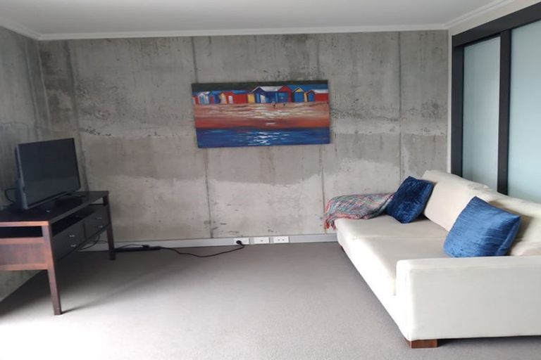Photo of property in Frame Apartments, 1501/111 Molesworth Street, Thorndon, Wellington, 6011