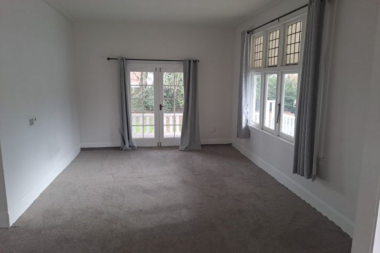 Photo of property in 116 Te Mata Road, Havelock North, 4130