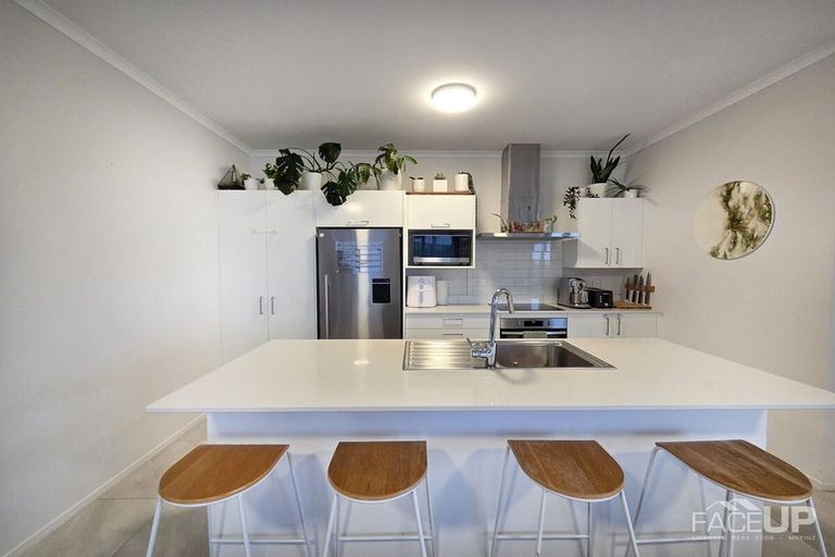 Photo of property in 1/48 Nugget Avenue, Hobsonville, Auckland, 0616