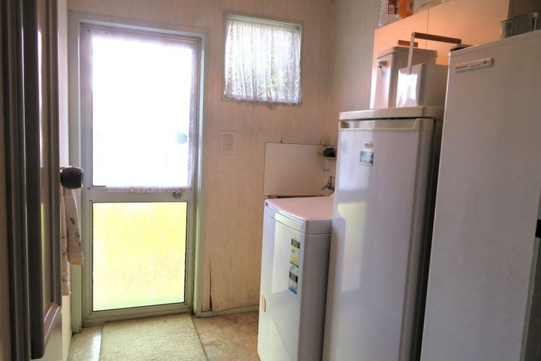 Photo of property in 1101 Queen Street, Thames, 3500