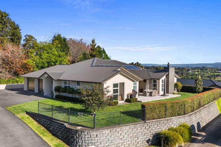 Photo of property in 57 Mervyn Place, Ohauiti, Tauranga, 3112